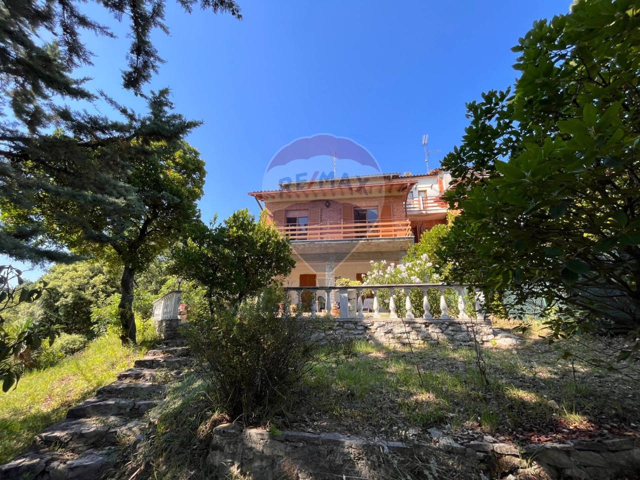 Casa indipendente in vendita a Perugia