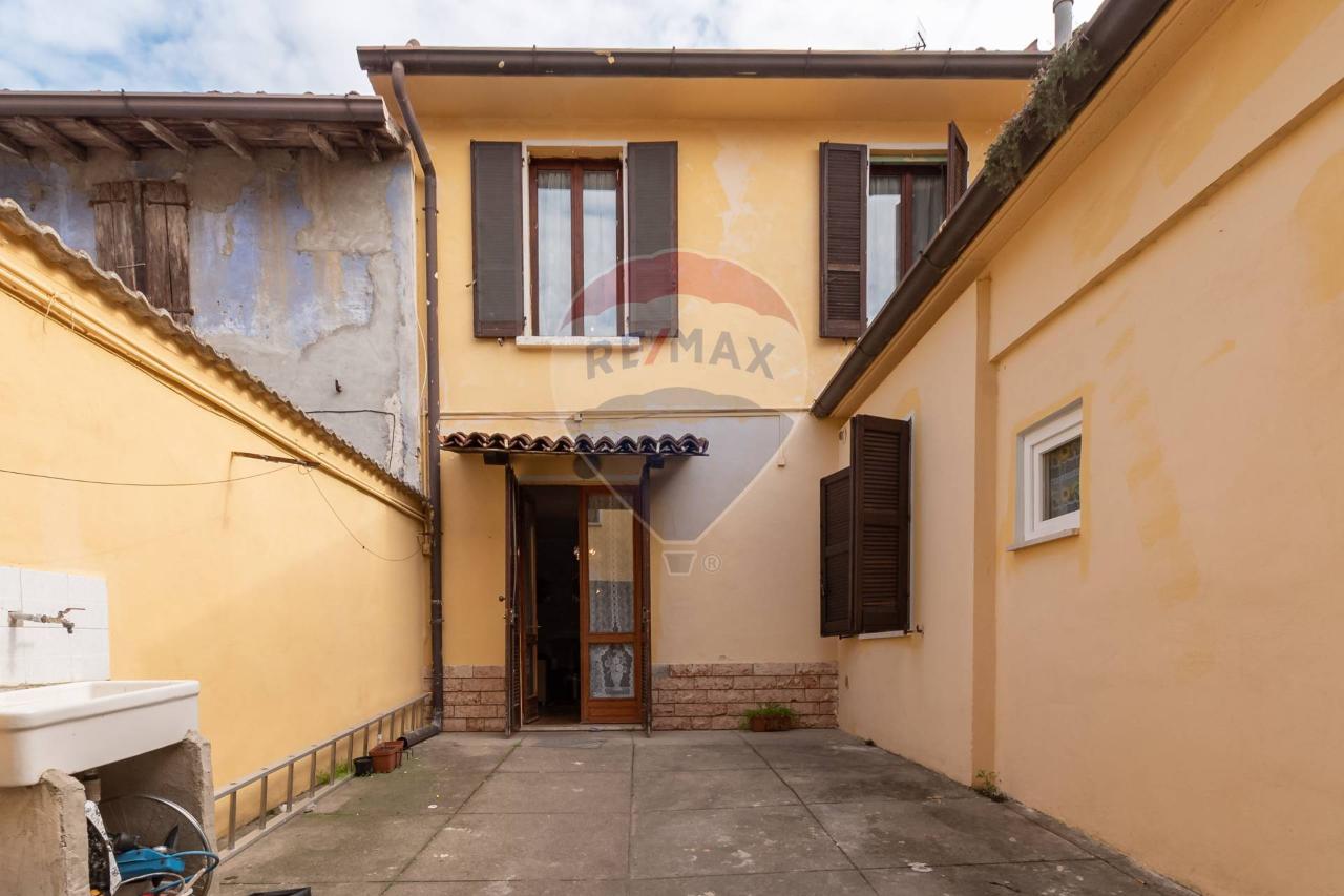 Casa indipendente in vendita a Ostiano