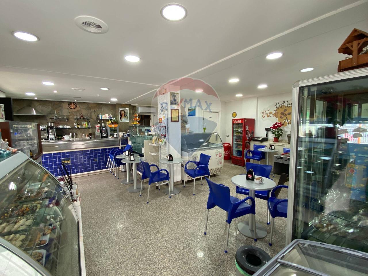 Bar in Via Consolare Valeria 132, Giardini-Naxos - Foto 1