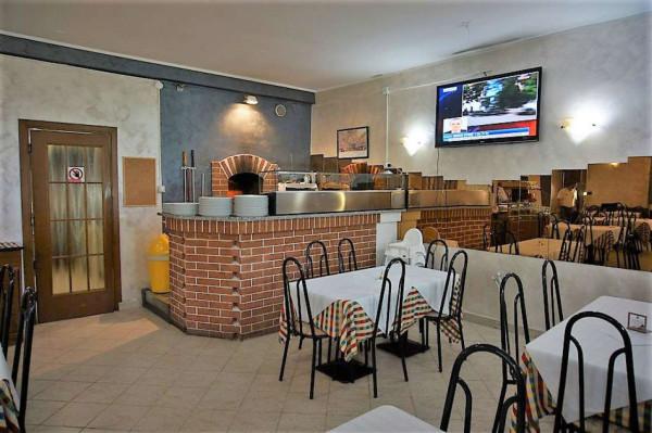 Pizzeria in , Torino, {3} - Foto 2