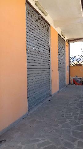 Negozio in Via Valle Fioretta  230, Frosinone - Foto 1