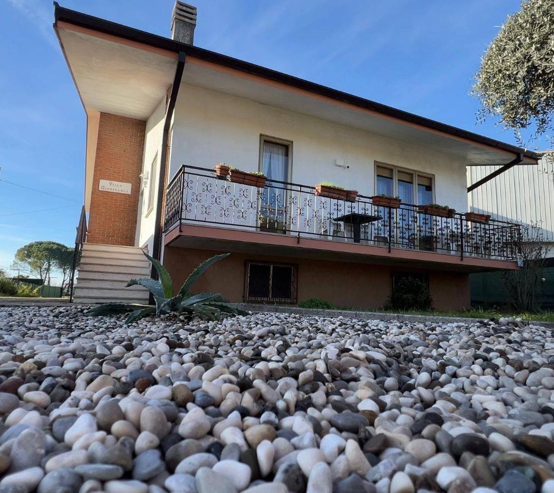 Villa in vendita a Corno Di Rosazzo