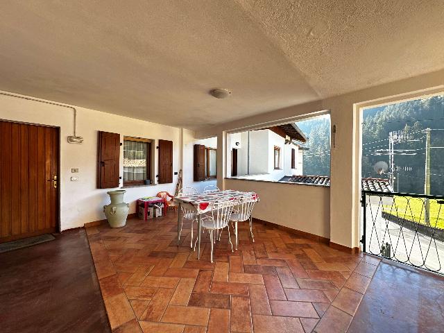 3-room flat in Via Chiesa, Onore - Photo 1