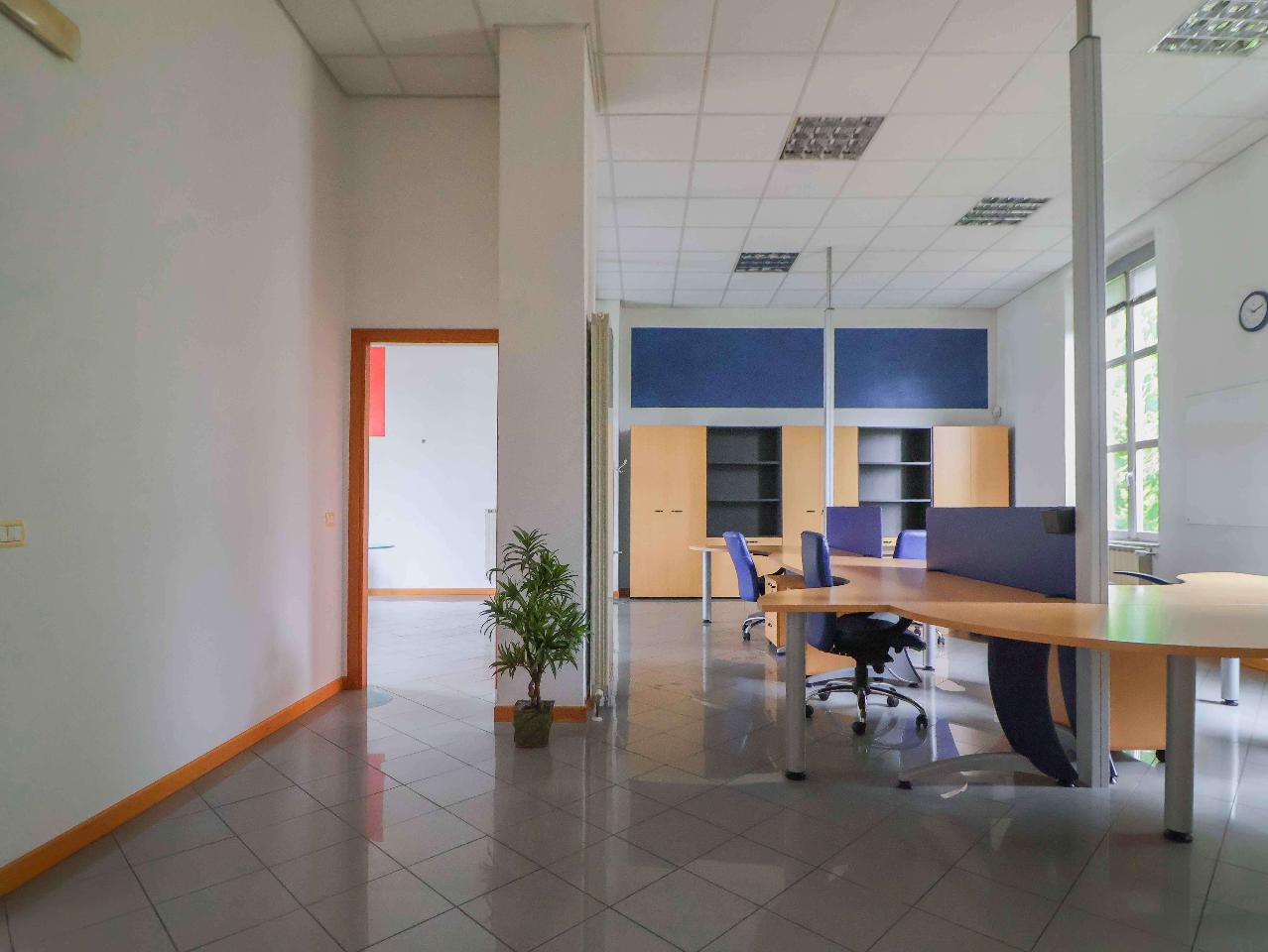 Ufficio in Via San Lucio, Clusone, {3} - Foto 1