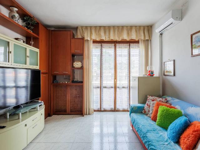 2-room flat in Via Campo dei Fiori, Novate Milanese - Photo 1