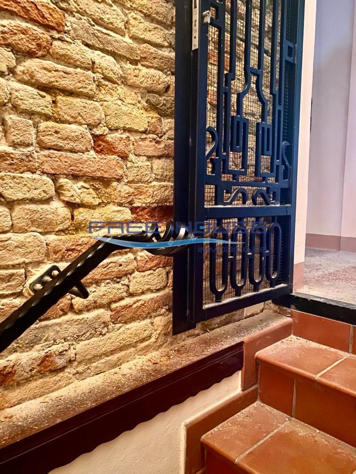 Negozio in Piazza Carlo Pisacane 54, Cervia, {3} - Foto 2