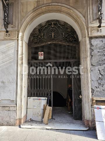 Shop in Via Castelfidardo, Roma - Photo 1