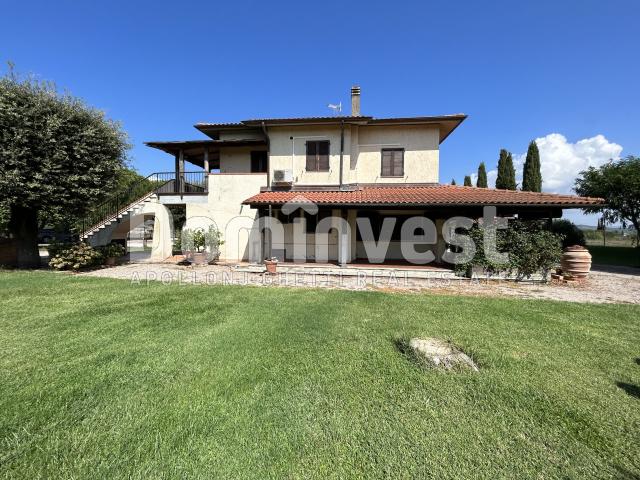 4-room flat in Via Piemonte, Capalbio - Photo 1