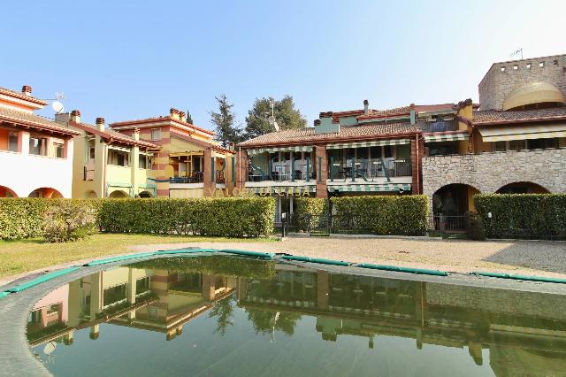 Villa a schiera in {3}, Località Broglie 12 - Foto 1