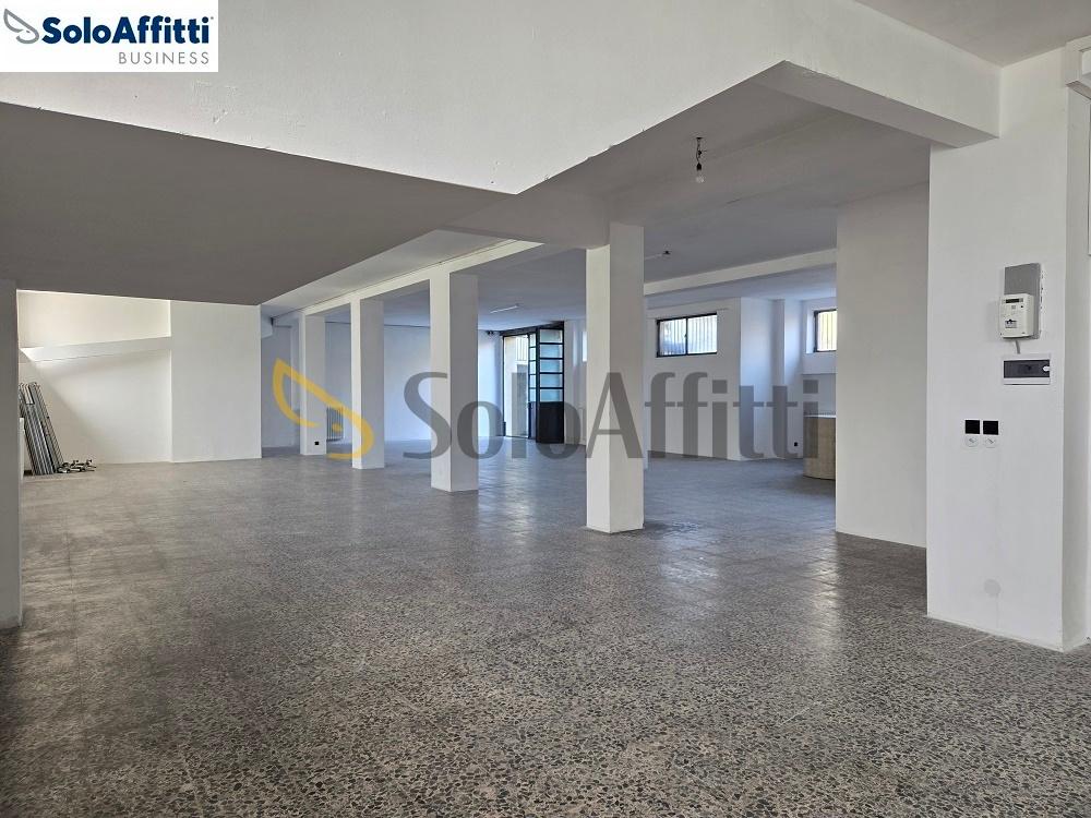 Magazzino in Anzio 25, Seveso, {3} - Foto 1