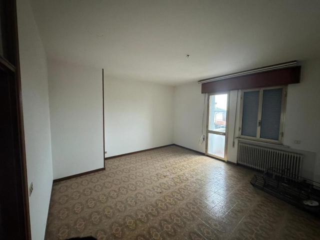 4-room flat in Via Pasubio 2, Istrana - Photo 1