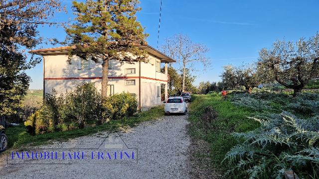 Casa indipendente in {3}, Castel di Lama Alto - Foto 1