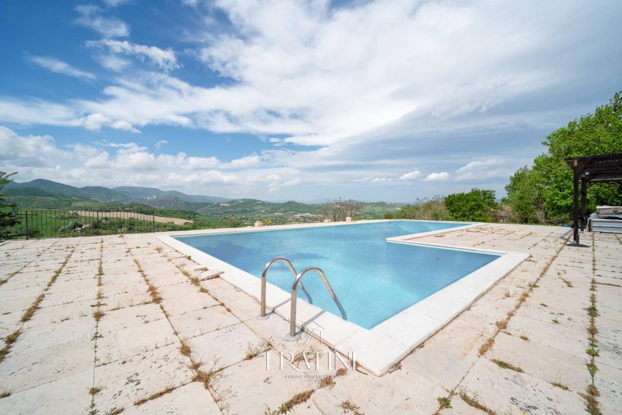 Agriturismo in Via Strada del Valubbio 29, Cagli, {3} - Foto 1