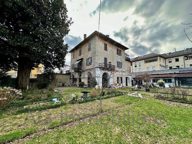 Villa in Via Aristide De Bonis 46, Verbania - Foto 1