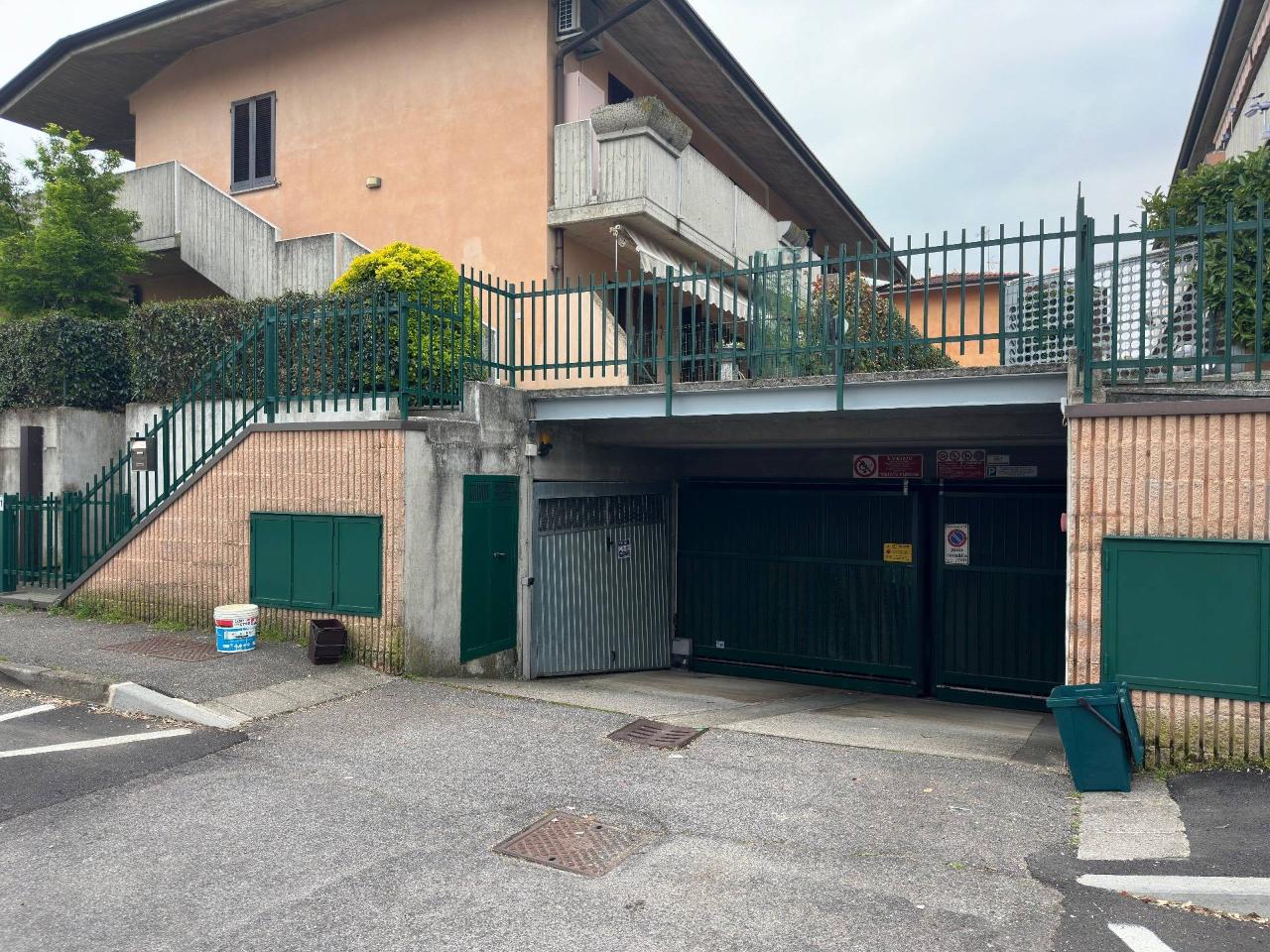 Box in vendita a Albano Sant'Alessandro
