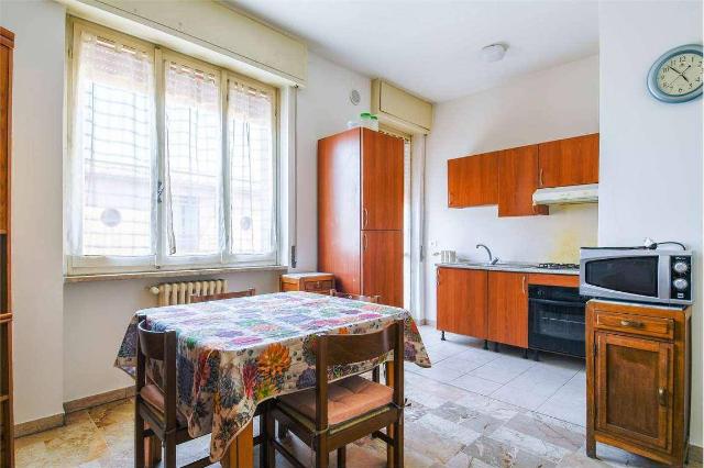 2-room flat in Via Dante Alighieri, 26, Romano di Lombardia - Photo 1