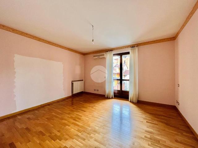 Vierzimmerwohnung in Via C. Forneri 8, Carignano - Foto 1