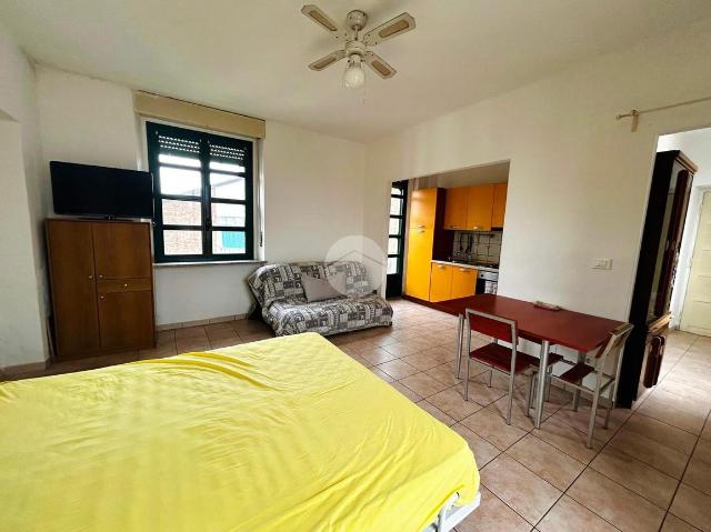 One-room flat in Via Valdocco 2, Carignano - Photo 1