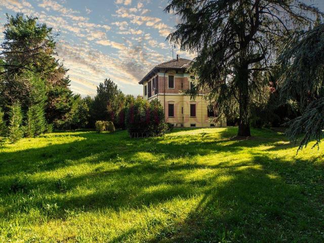 Mansion in Via Giuseppe Mazzini 96, Vimercate - Photo 1