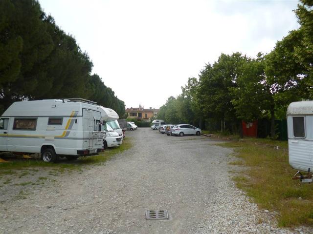 Autoparkplatz in Via Giuliano Ricci, Firenze - Foto 1