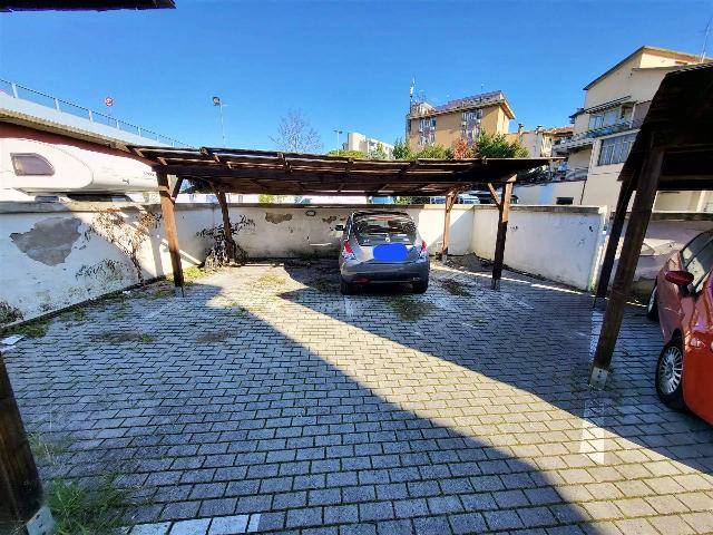 Autoparkplatz in Via Francesco Baracca 251b, Firenze - Foto 1