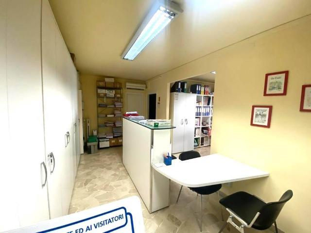 Shared office in {3}, Via Alessandro Allori 9 - Photo 1