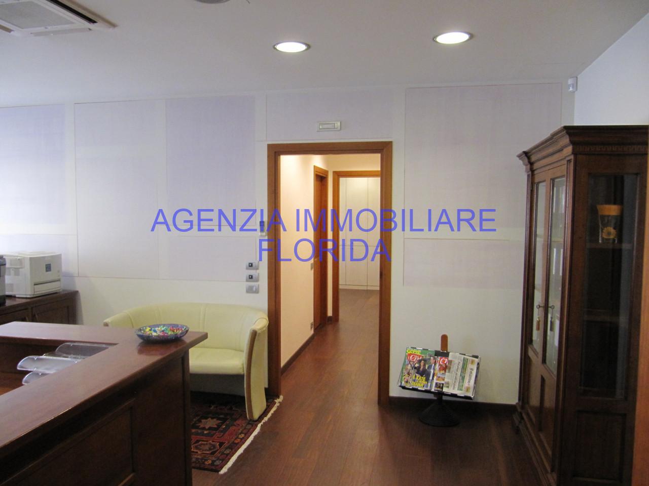 Ufficio in , Camposampiero, {3} - Foto 2