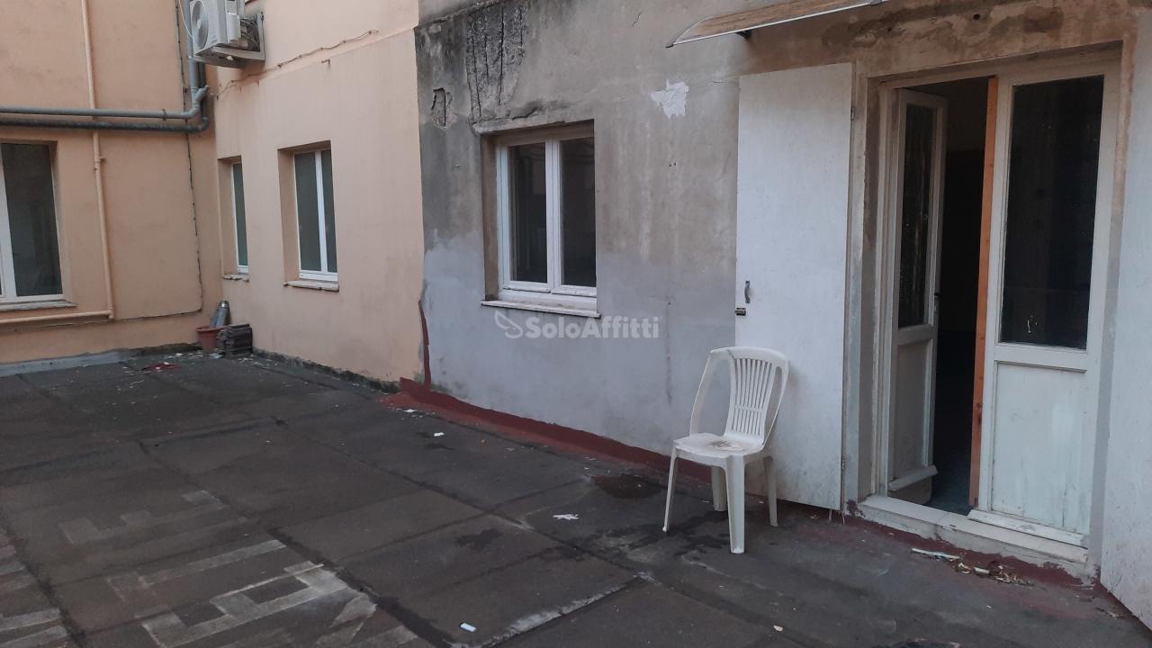 Ufficio in , Livorno, {3} - Foto 1