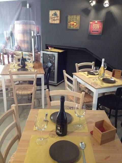 Bar in Viale De Gasperi 97, San Benedetto Del Tronto, {3} - Foto 2