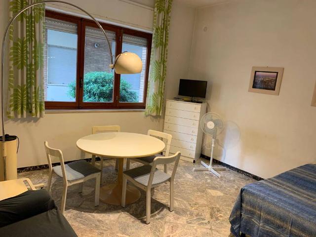 2-room flat in {3}, Viale Rinascimento - Photo 1