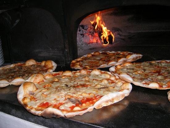 Pizzeria in Via Mare 97, San Benedetto Del Tronto, {3} - Foto 1