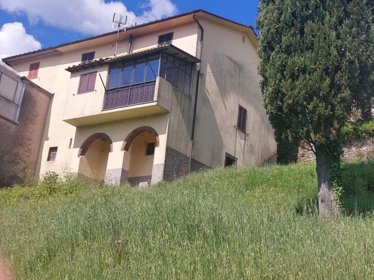 Porzione di casa in vendita a Borgo A Mozzano