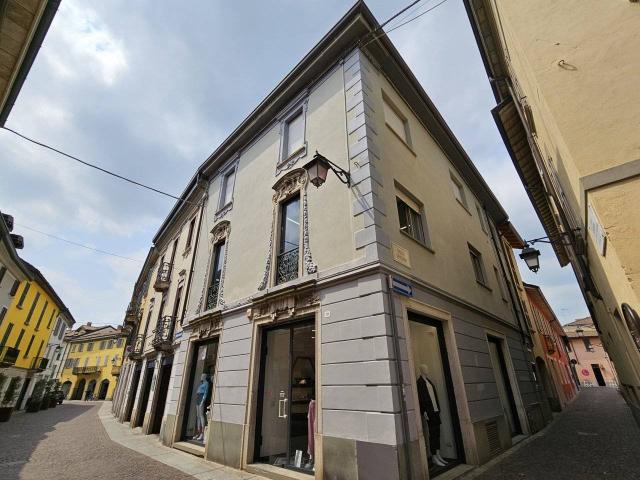 Commercial building in {3}, Via Roma ,19 - Photo 1