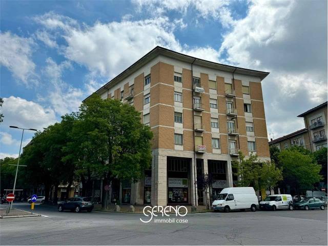 Apartament in Piazzale della Libertà, 4, Cuneo - Photo 1