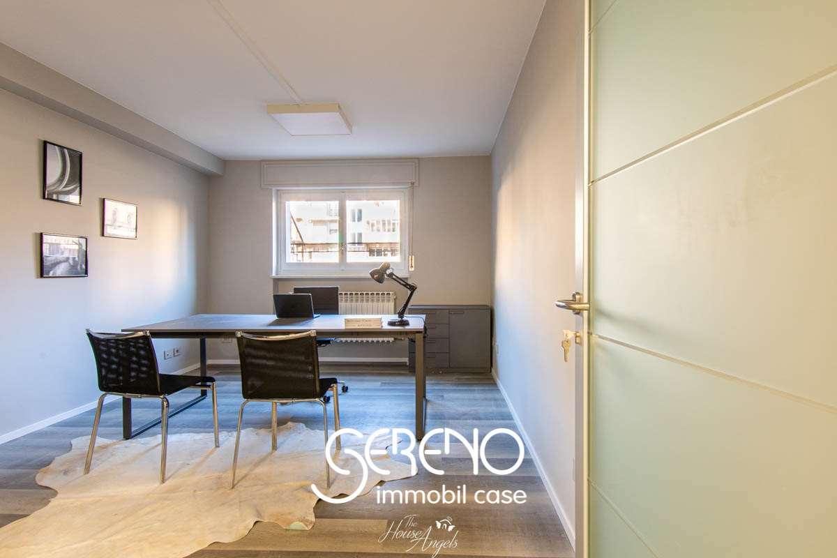 Ufficio in Via Massimo d'Azeglio 13/B, Cuneo, {3} - Foto 1