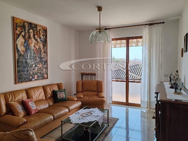 4-room flat, Monte Porzio - Photo 1