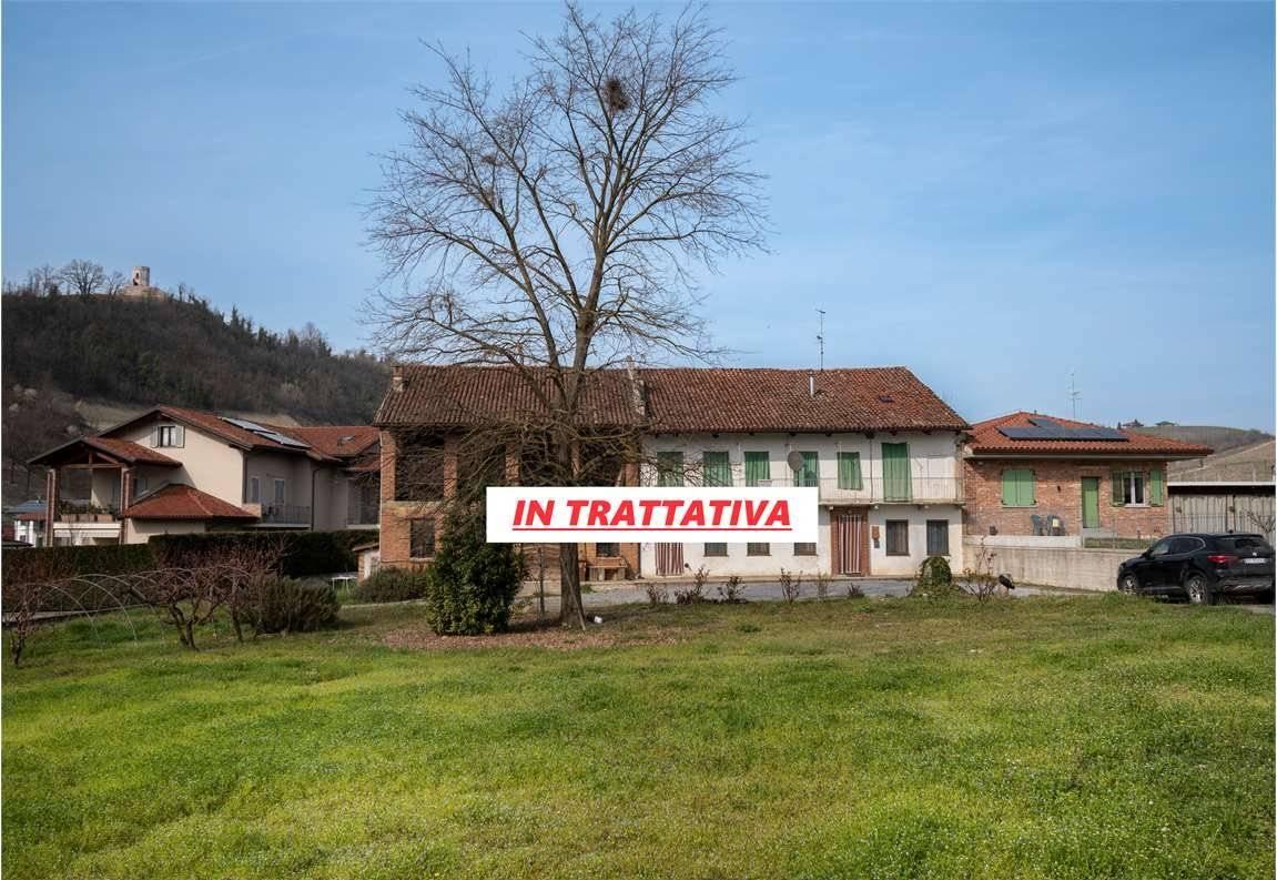 Casa indipendente in vendita a Vezza D'Alba