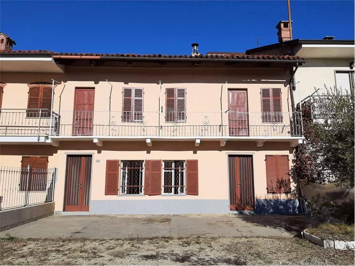 Casa indipendente in vendita a Santo Stefano Roero