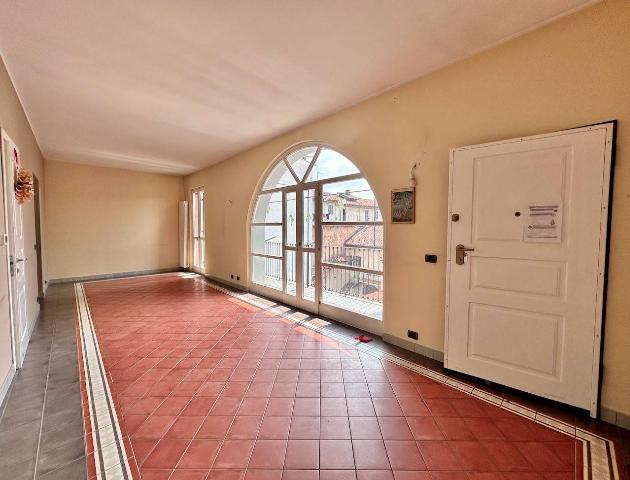 4-room flat in Via Guglielmo Moffa di Lisio, Bra - Photo 1