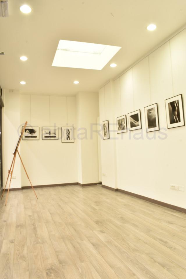 Negozio in Galleria Sernesi, Bolzano, {3} - Foto 2