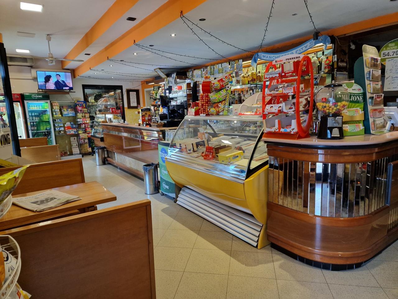 Gelateria in Via Nazionale 37, Castiglione Del Lago, {3} - Foto 1