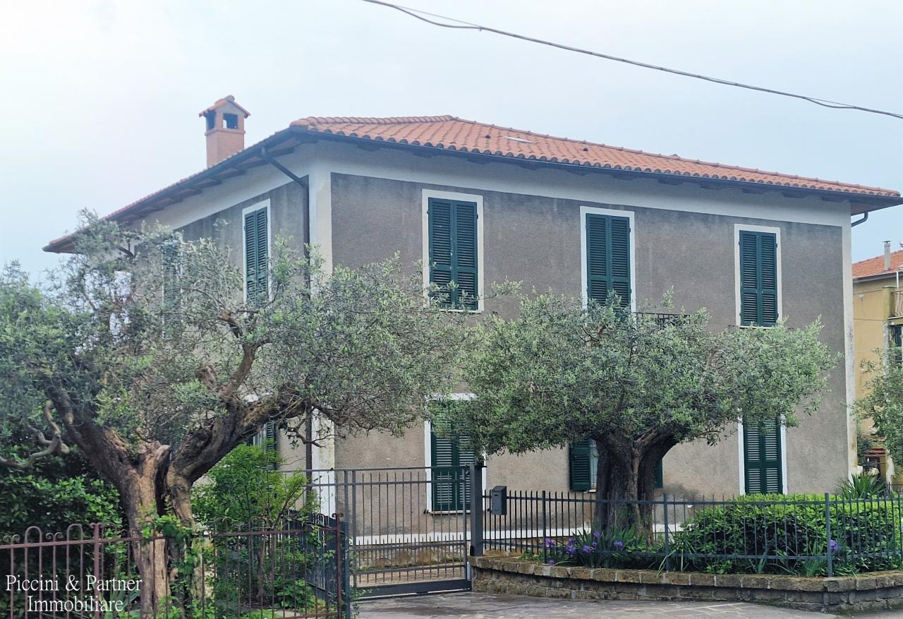 Villa a schiera in vendita a Passignano Sul Trasimeno