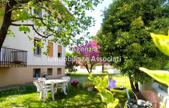 3-room flat, Bassano del Grappa - Photo 1