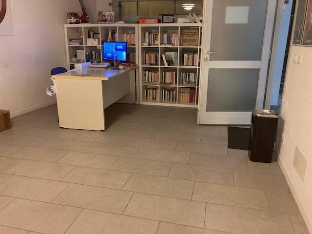 Gemeinschaftsbüro in {3}, - Foto 1