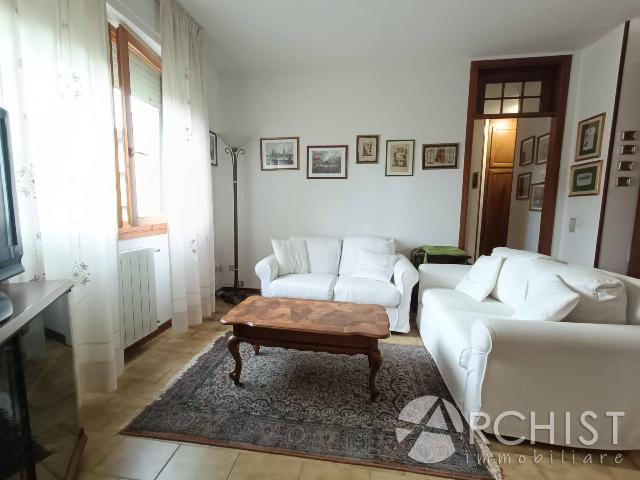 Apartament in {3}, Viale Europa - Photo 1