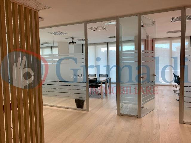 Büro in {3}, Viale Giorgio Ribotta 21 - Foto 1