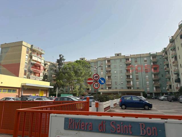 Vierzimmerwohnung in Via Salvo d'Acquisto 9, Taranto - Foto 1