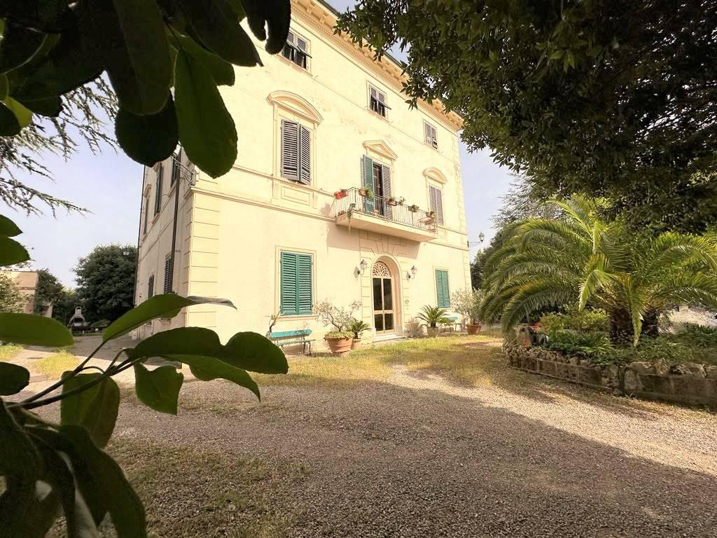 Villa in vendita a Fauglia