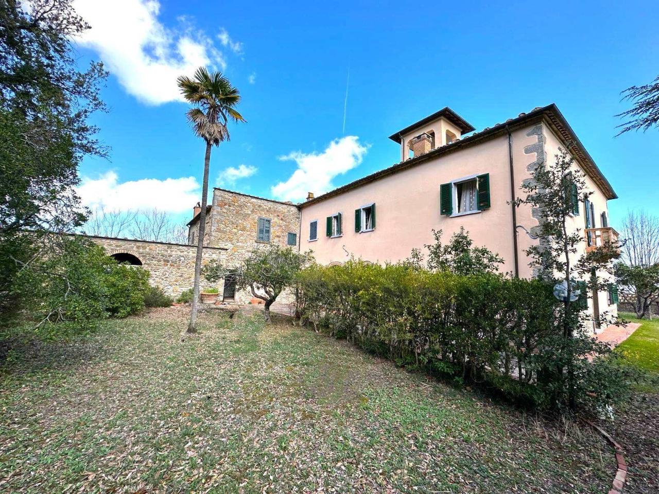 Villa in vendita a Montecatini Val Di Cecina