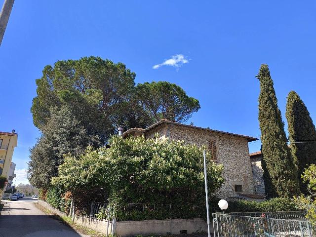 Mansion in Viale Guglielmo Marconi, Spoleto - Photo 1